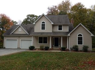 203 Fowler Rd, Lebanon, CT 06249