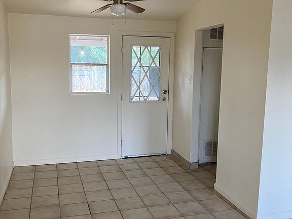 5th image of 2120 S Campbell Ave