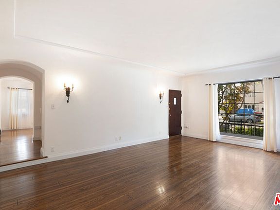 5th image of 6329 W 6th St