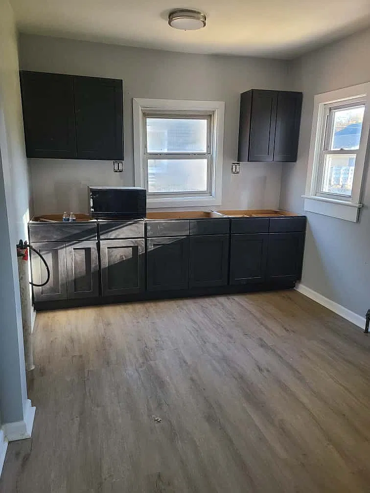 2 bed, $1,270 — Photo 3