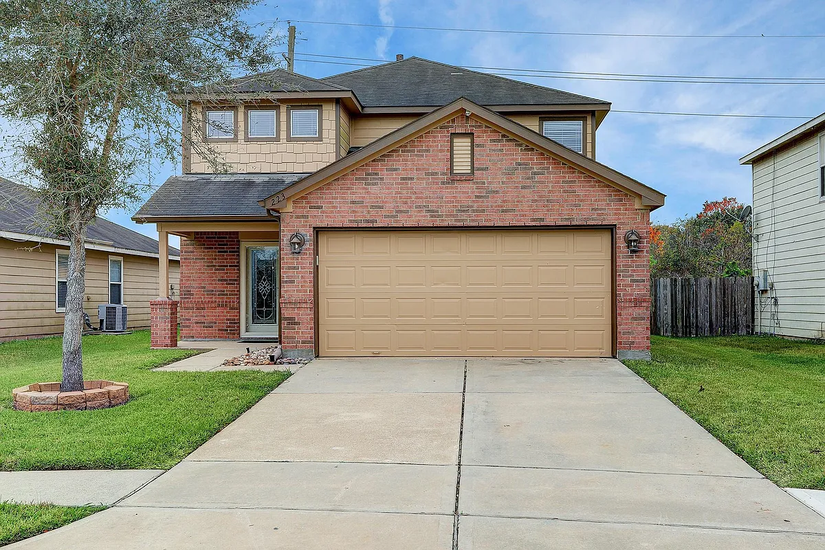 Building Photo - 223 Sunset Colony Dr