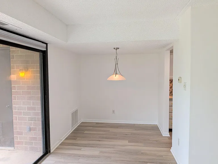 34 Hermitage Dr #34 — Photo 10