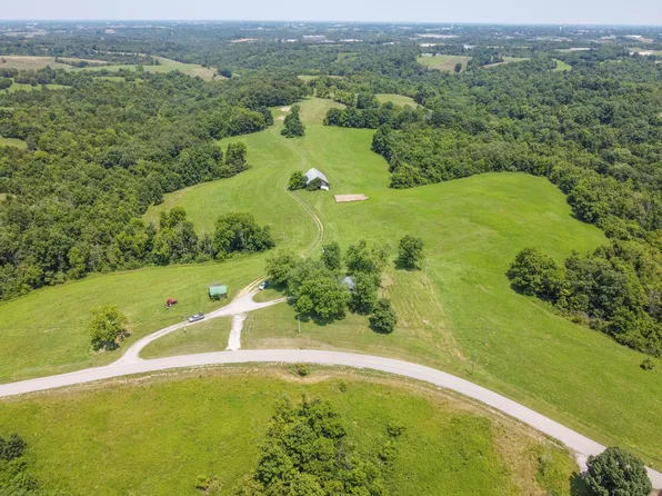 1195 Heekin Rd, Williamstown, KY 41097