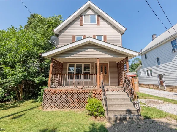 1410 Bellows St, Akron, OH 44301