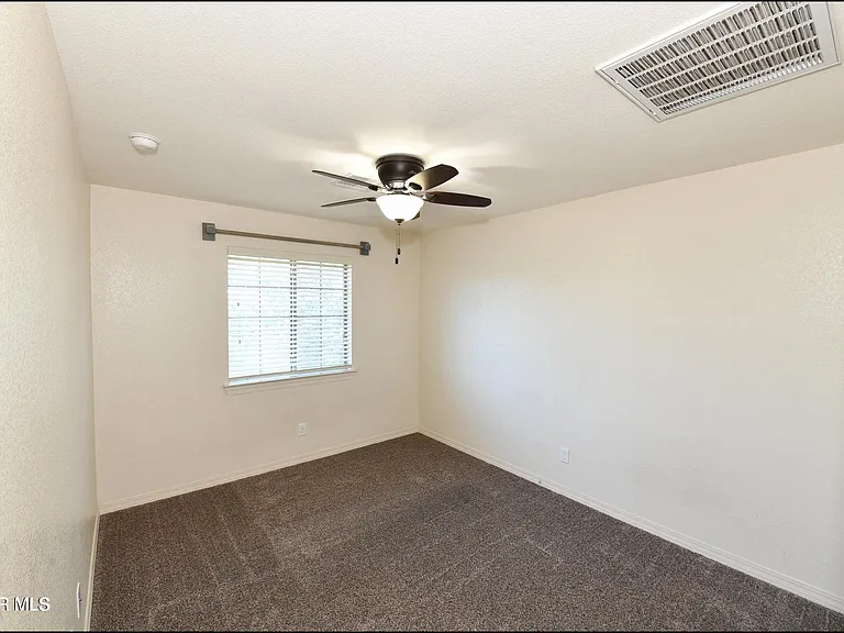 14309 S Cave Ave — Photo 33