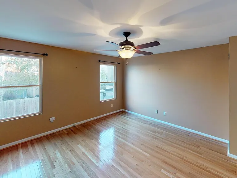 1137 N Orianna St — Photo 4