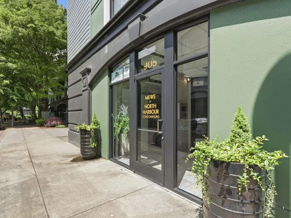 905 N Harbour Dr Unit 8, Portland, OR 97217