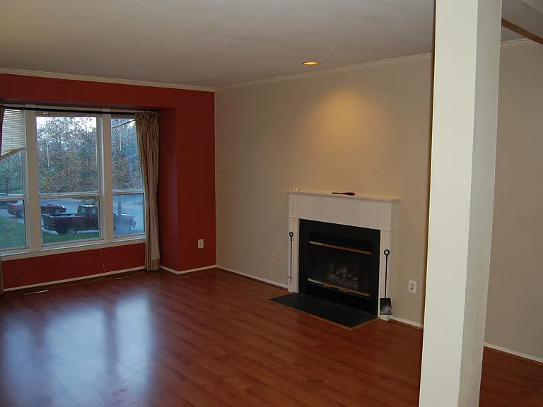 7732 Heatherside Ln — Photo 34