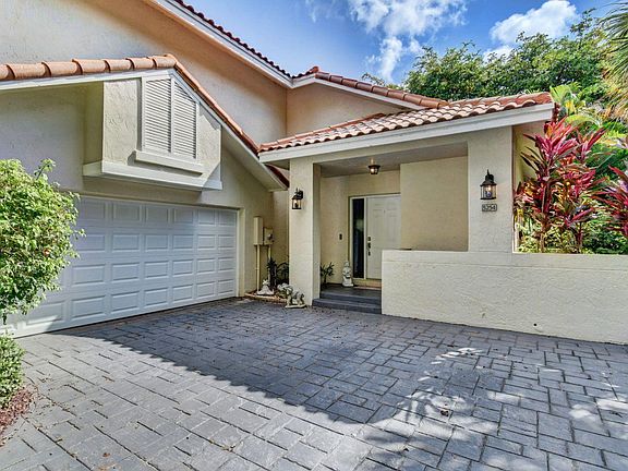 Home For Sale In Broken Sound Country Club