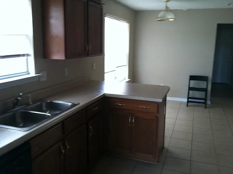 6881 Mikayla Ln — Photo 4