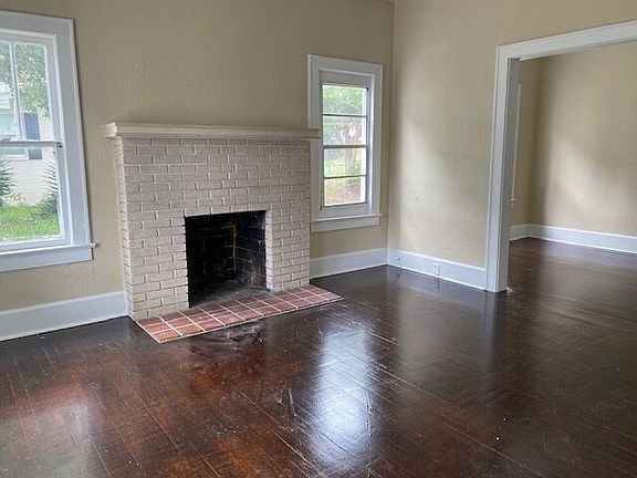 2nd image of 299 N Hollywood Ave