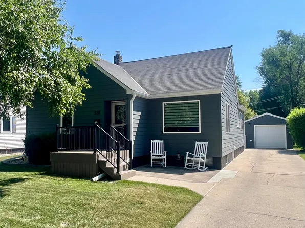 820 N Jay St, Aberdeen, SD 57401