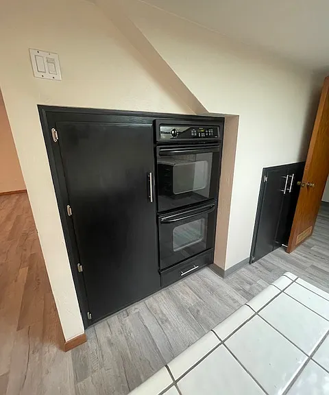 2700 Barrington St #C — Photo 11