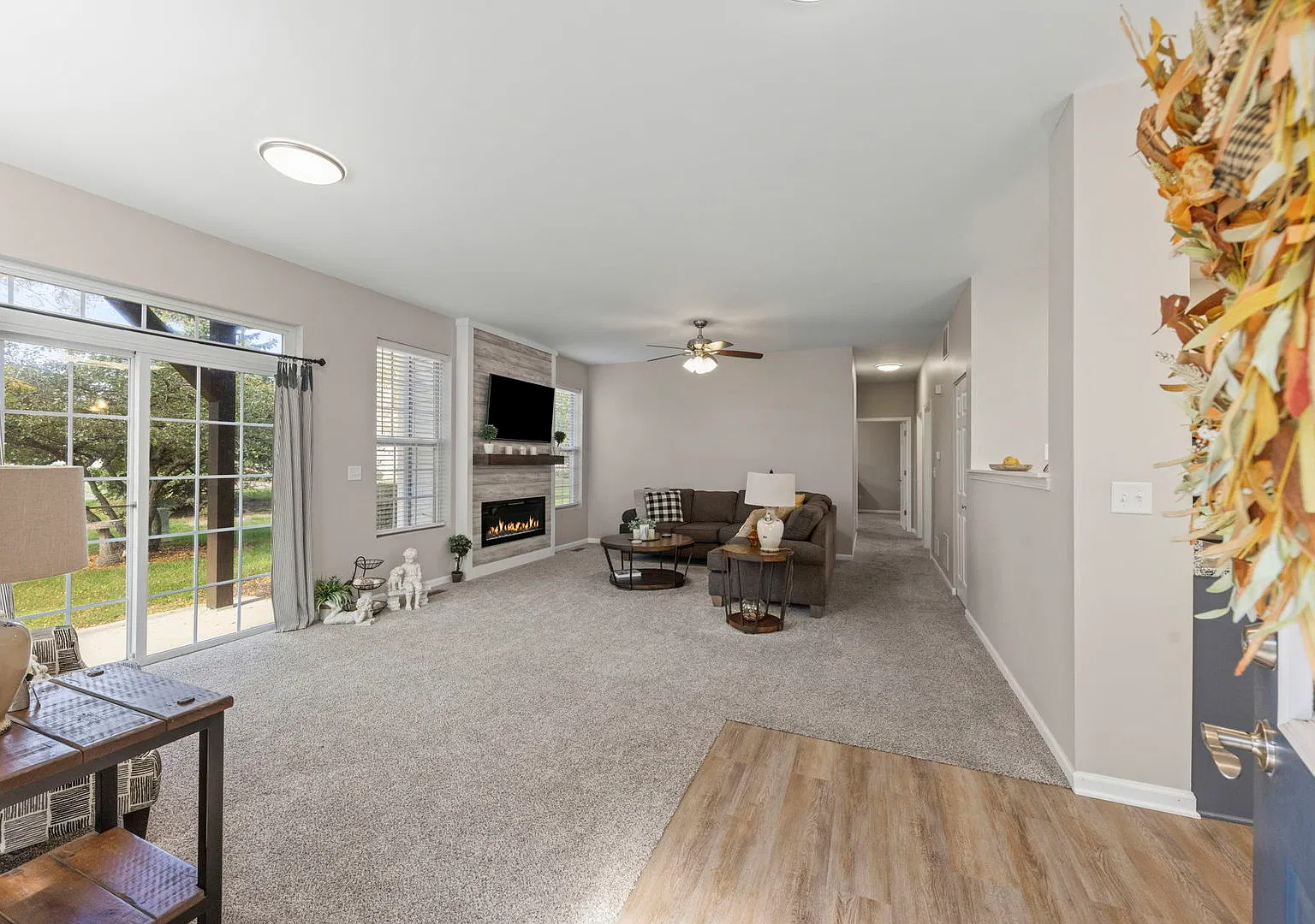 2 bed, 1264 sqft, $2,200 — Photo 3