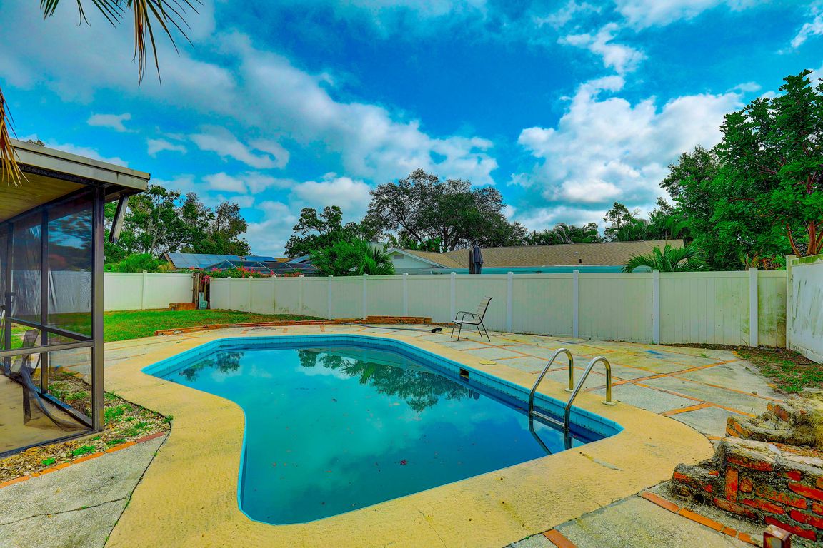 next background image