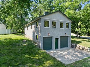 N3245 Walnut Rd, Lake Geneva, WI 53147