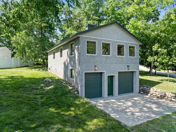 N3245 Walnut ROAD, Lake Geneva, WI 53147