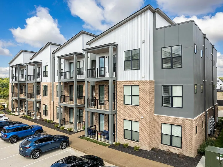 Tillmore Exterior