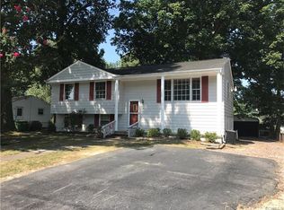 524 Smithfield Ave, Hopewell, VA 23860