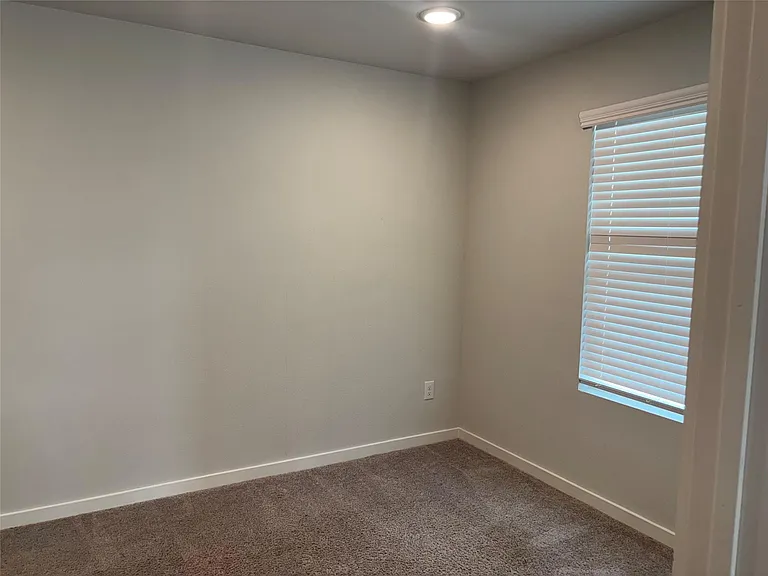 5735 Blue Grama Dr — Photo 27