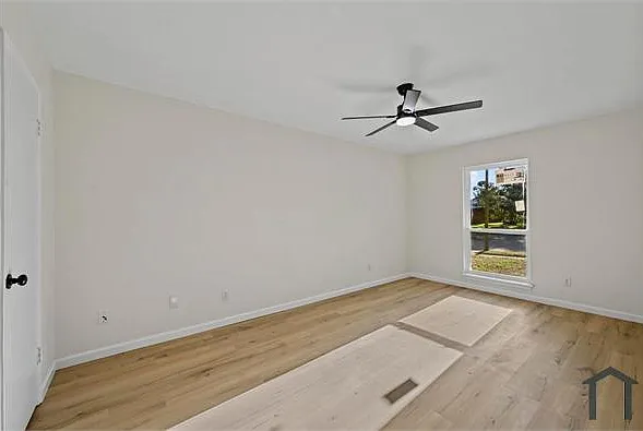 11919 Bushmills Rd — Photo 14
