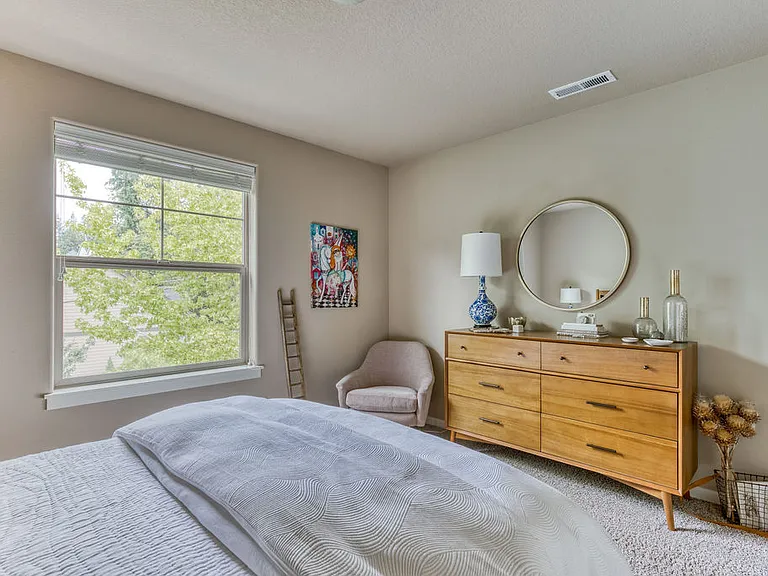9088 SW West Haven Dr — Photo 32