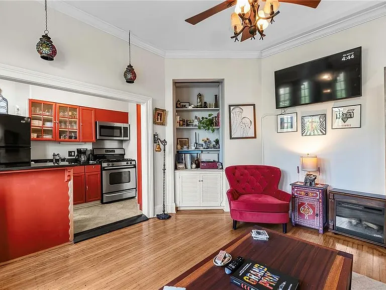 2801 Saint Charles Ave #106-G — Photo 9