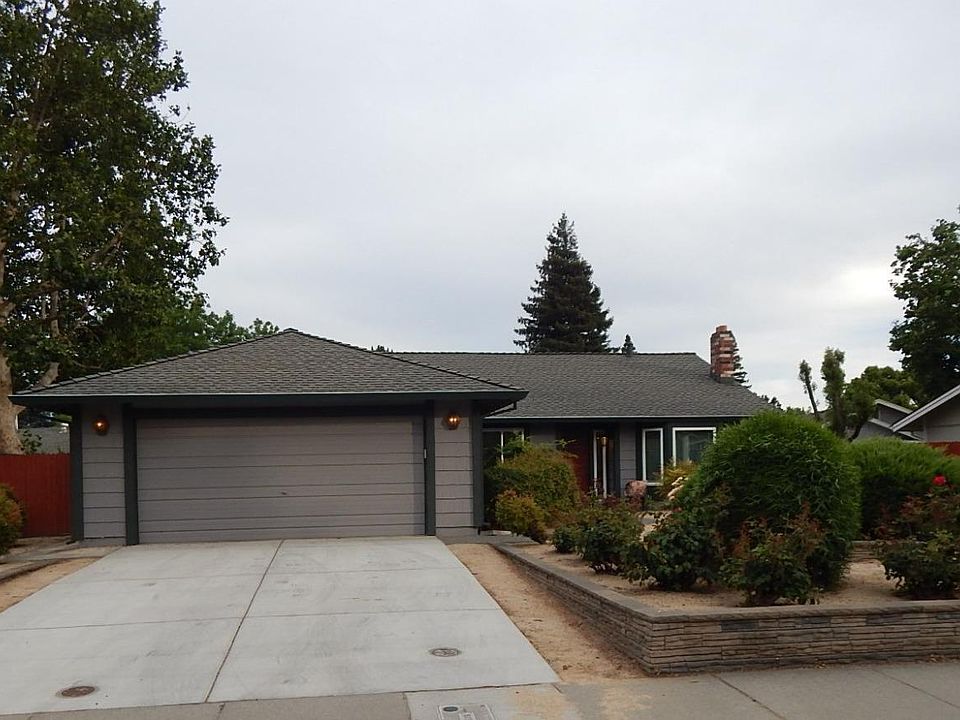 1st image of 7449 Windbridge Dr