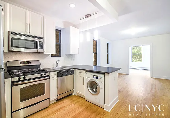 Rented by Keller Williams NYC | media 39