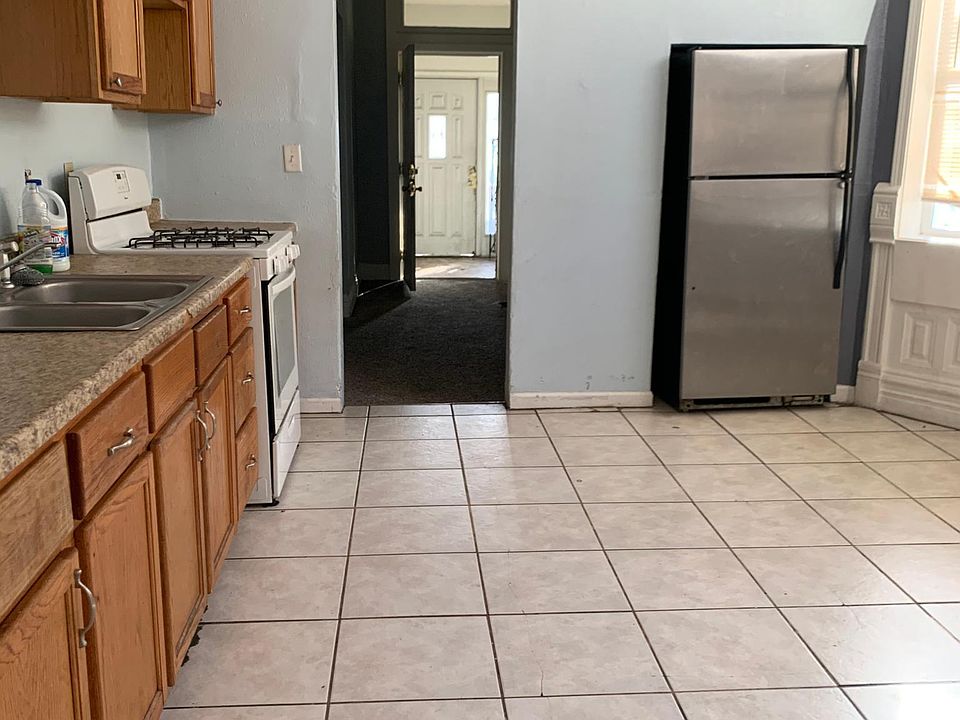 1st image of 441 Mount Ida St #1