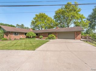 7008 Biscayne Ave, White Lake, MI