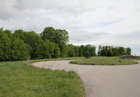 5th image of Kadi Ln #1-5