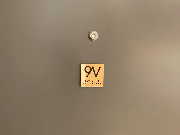 98 Front Street image 1 of 14