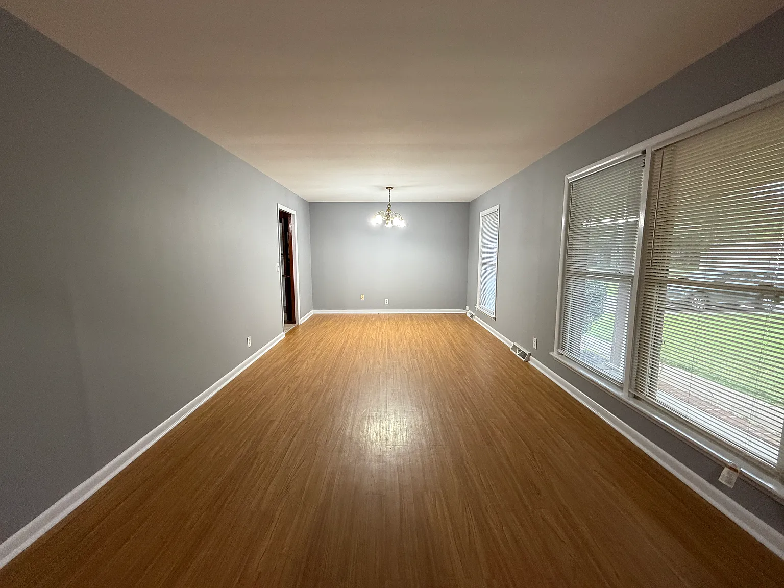3 bed, 1845 sqft, $1,825 — Photo 4