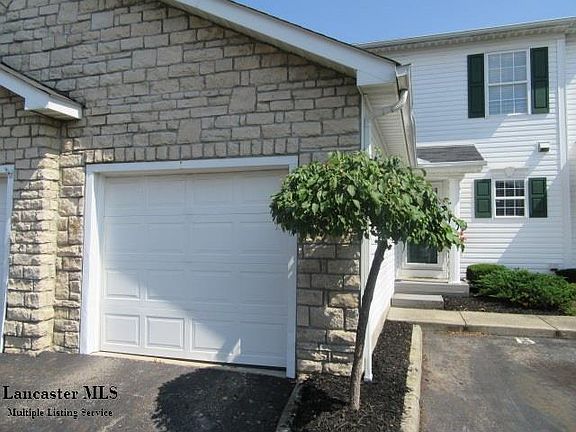 2nd image of 4684 Parrau Dr