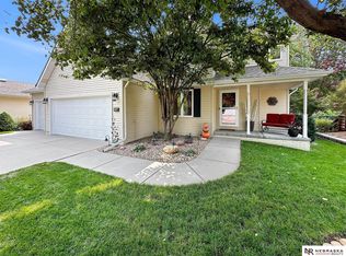 507 Trail Ridge Cir, Lincoln, NE 68505