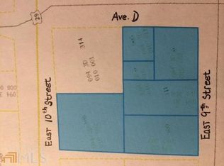 308 E 10th St, West Point, GA 31833