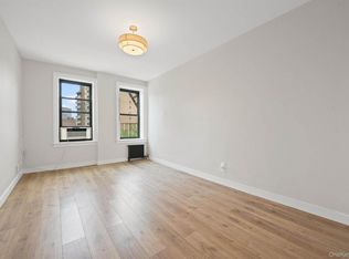 136-05 Sanford Ave #4, Flushing, NY 11355
