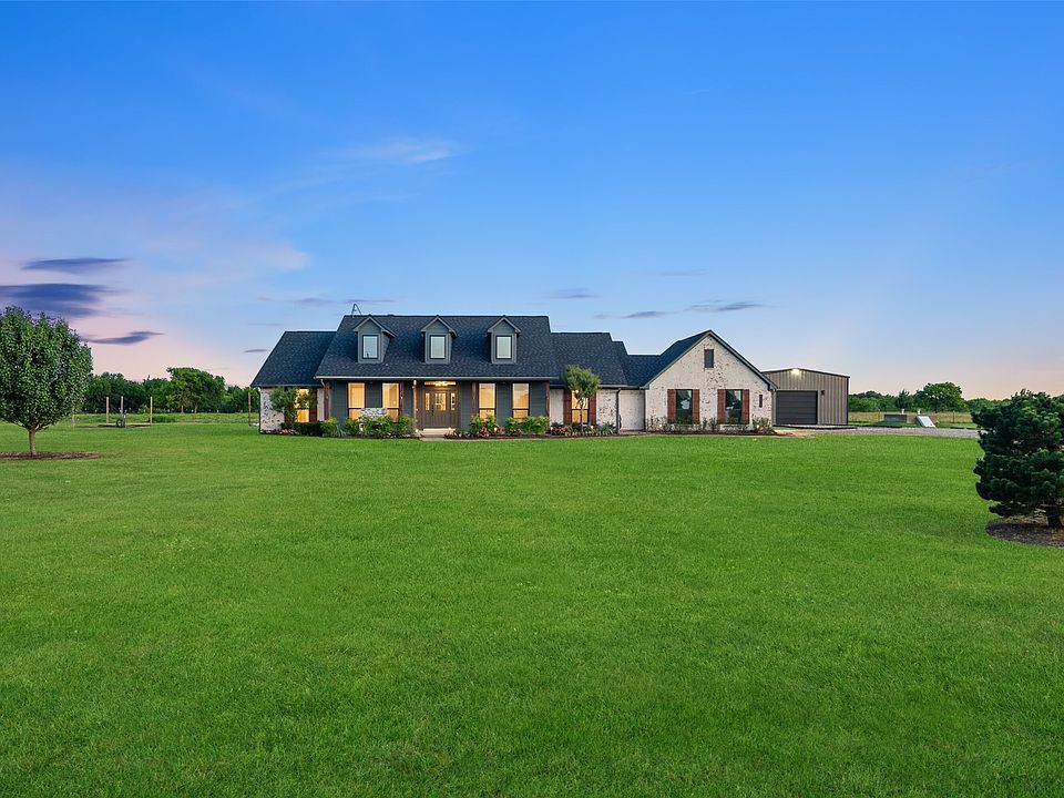 1st image of 1019 Vaughan Ln