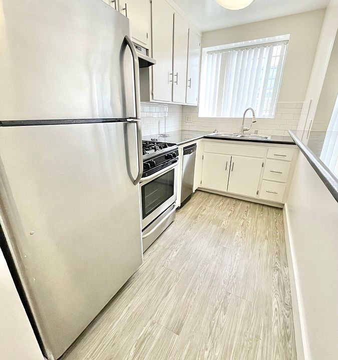 1st image of 1814 Pacific Ave #106A