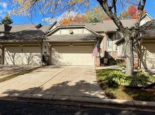 41974 Saratoga Cir #42, Canton, MI 48187