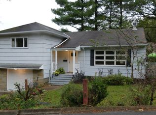 5 Slaughter Dr, Athens, OH 45701