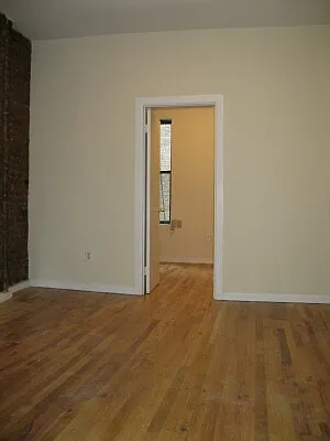 Rented by Tower Brokerage | media 28