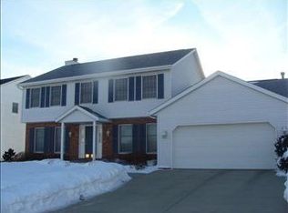 3002 Park Ridge Rd, Bloomington, IL 61704