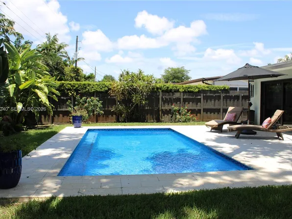 9310 SW 52nd Ter, Miami, FL 33165