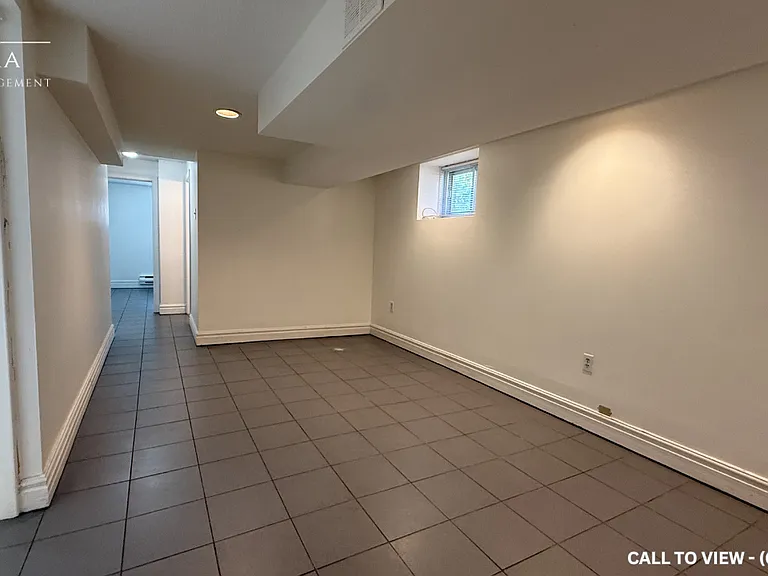 52 Rose Ave #2 — Photo 8
