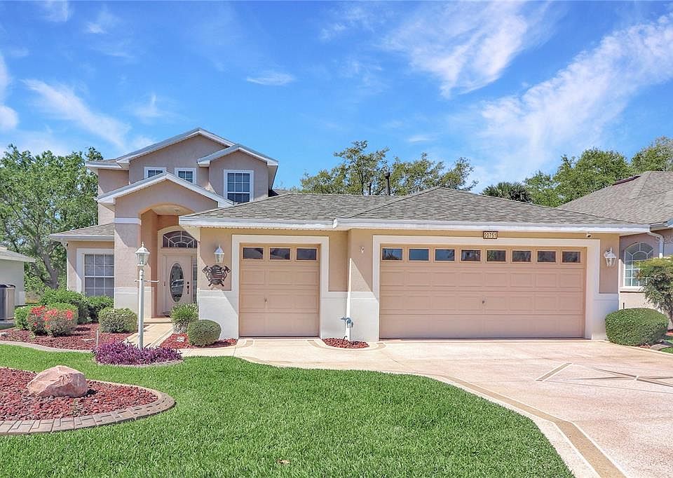 1st image of 20751 Queen Alexandra Dr