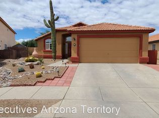 8777 N Maple Ridge Pl, Tucson, AZ 85743