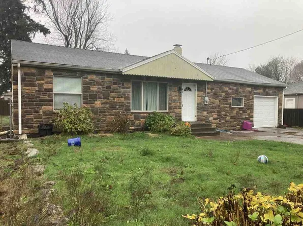 18227 NE Flanders St, Portland, OR 97230