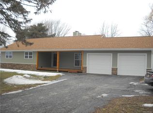 4781 Upper Mountain Rd, Lockport, NY 14094